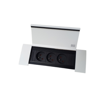 Powerframe à couvercle, 3 prises 230 V avec broche de terre, blanc